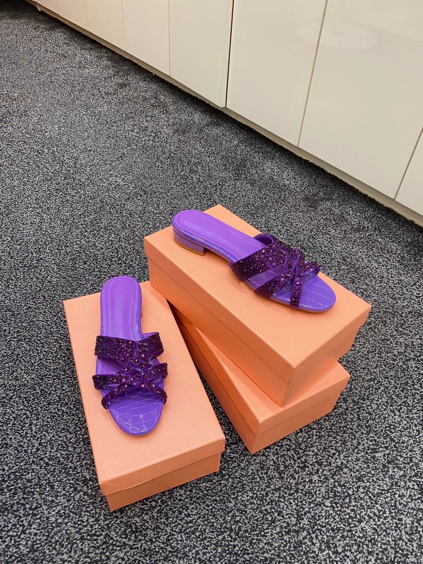 LUNA FLAT SLIPPERS