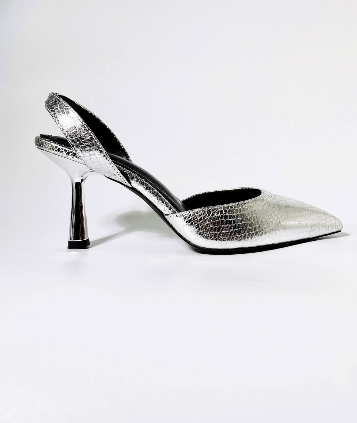 BRIANA SLINGBACK